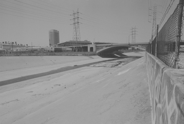 Los Angeles – Skidrow/ LA River bank.